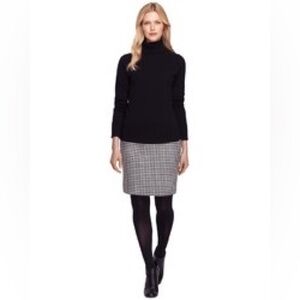 Brooks Brothers wool houndstooth checkered pencil skirt